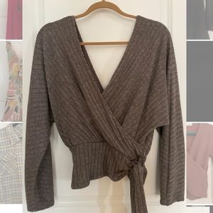 Vestique deep V sweater
